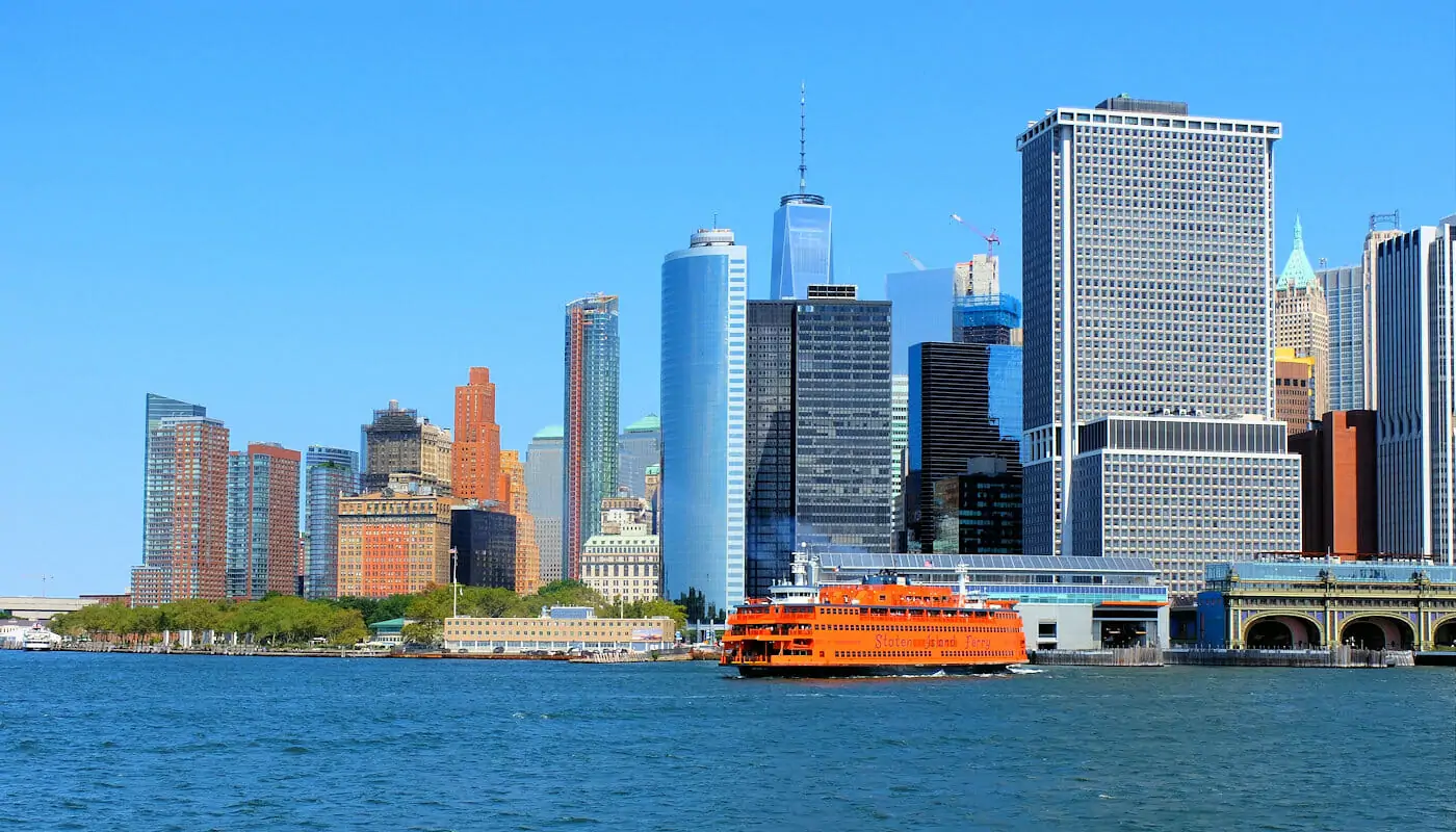 Staten Island in New York Skyline